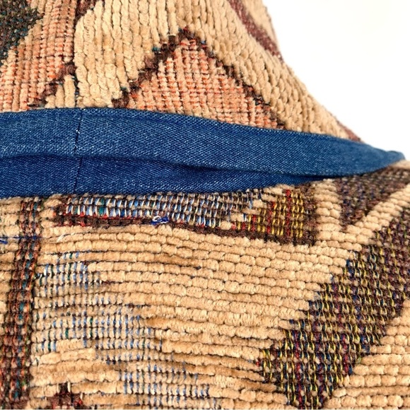 VINTAGE 90s Geometric Tapestry Heavy Overcoat Cardigan Size Medium - Picture 11 of 11